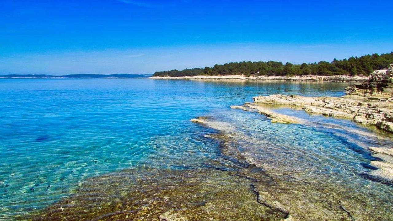 Holiday Home Zora - Family Vacation House Near Protected Area Of The Nature Park Kamenjak, With Green Yard, Wifi, Air-Con Premantura Extérieur photo